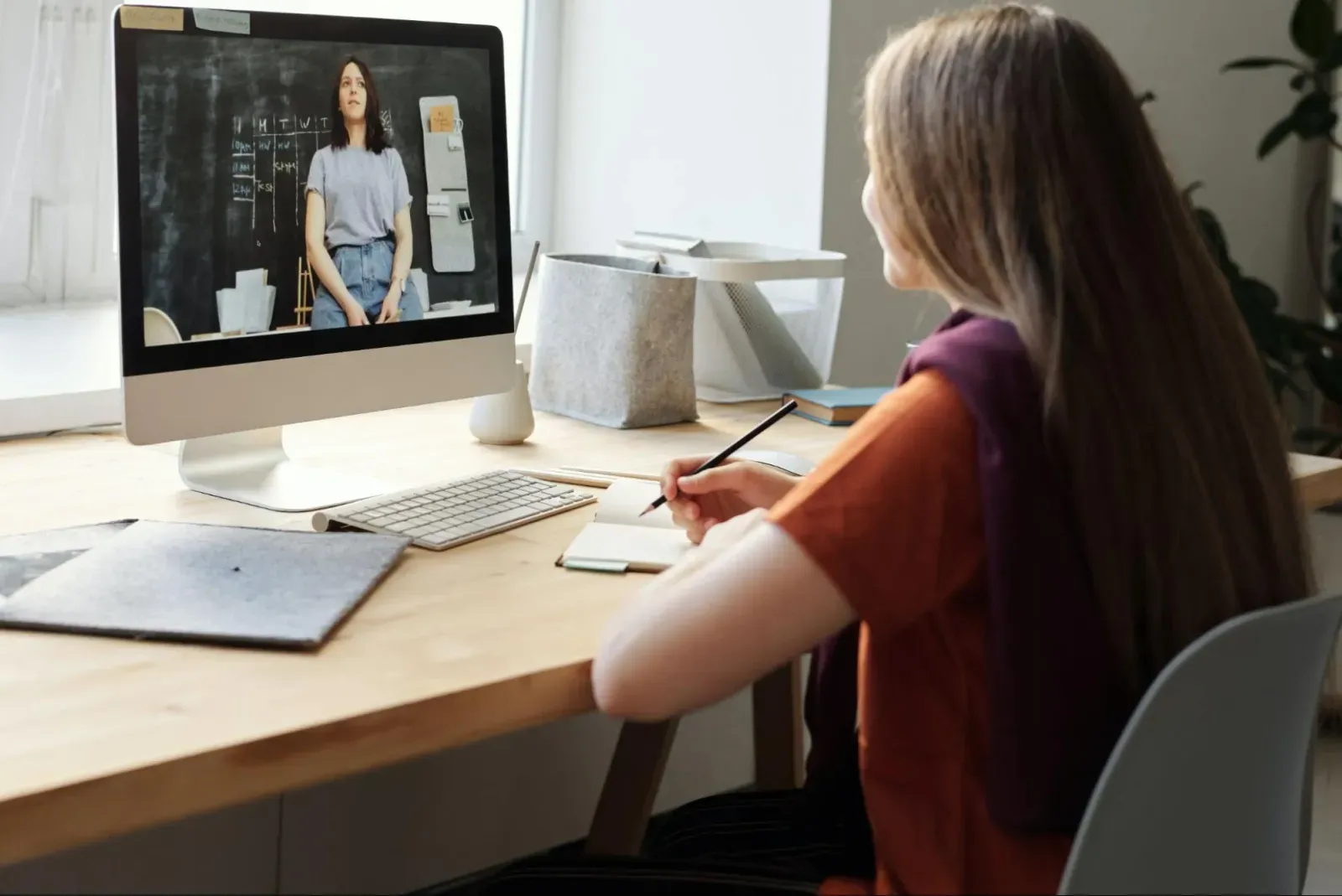 Como fazer um relatório simples: modelos de relatório acadêmico prontos